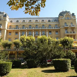 2* Gostinjska kuća Riviera