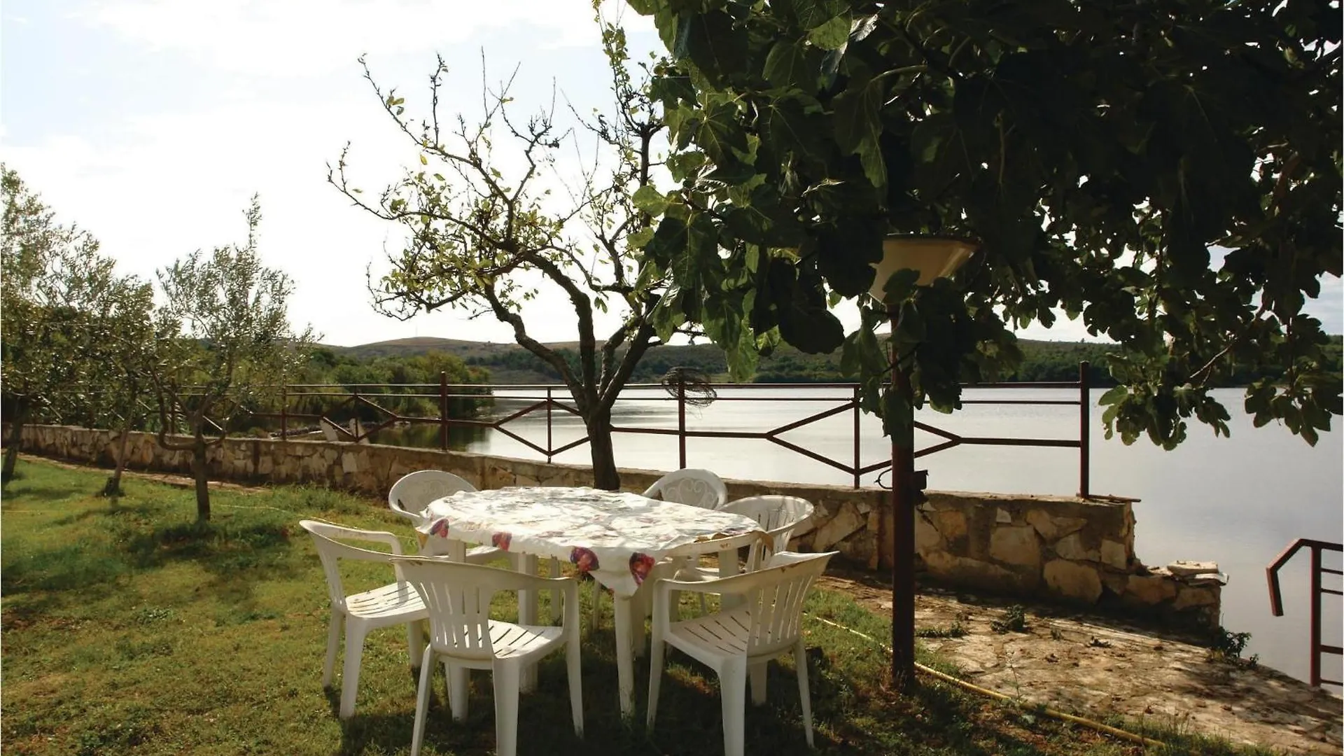 Beautiful Apartment In Pula With Kitchen Croatia